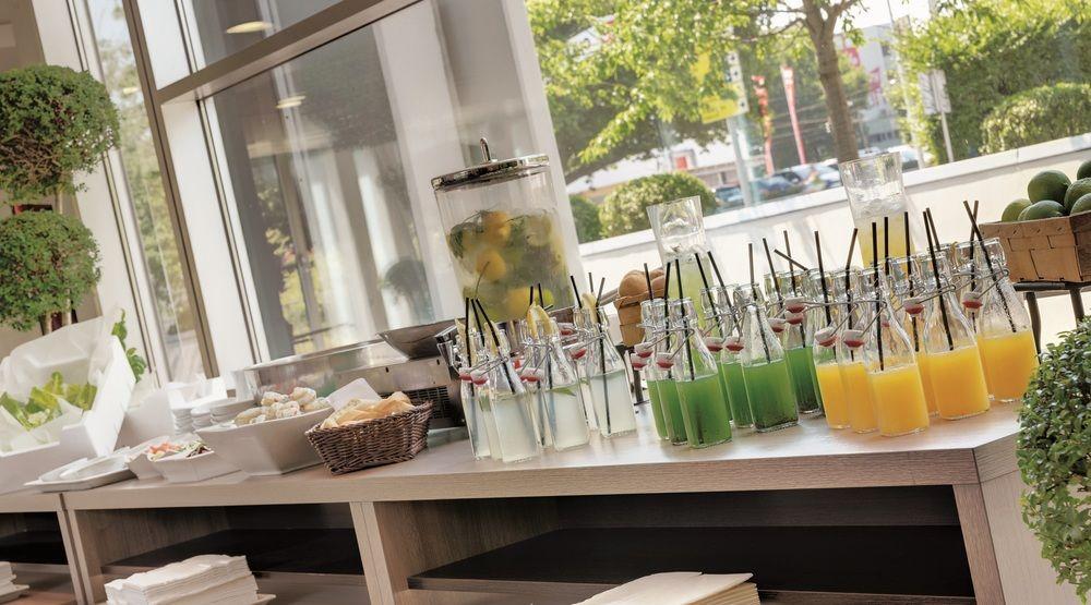 Courtyard By Marriott Linz Exterior foto